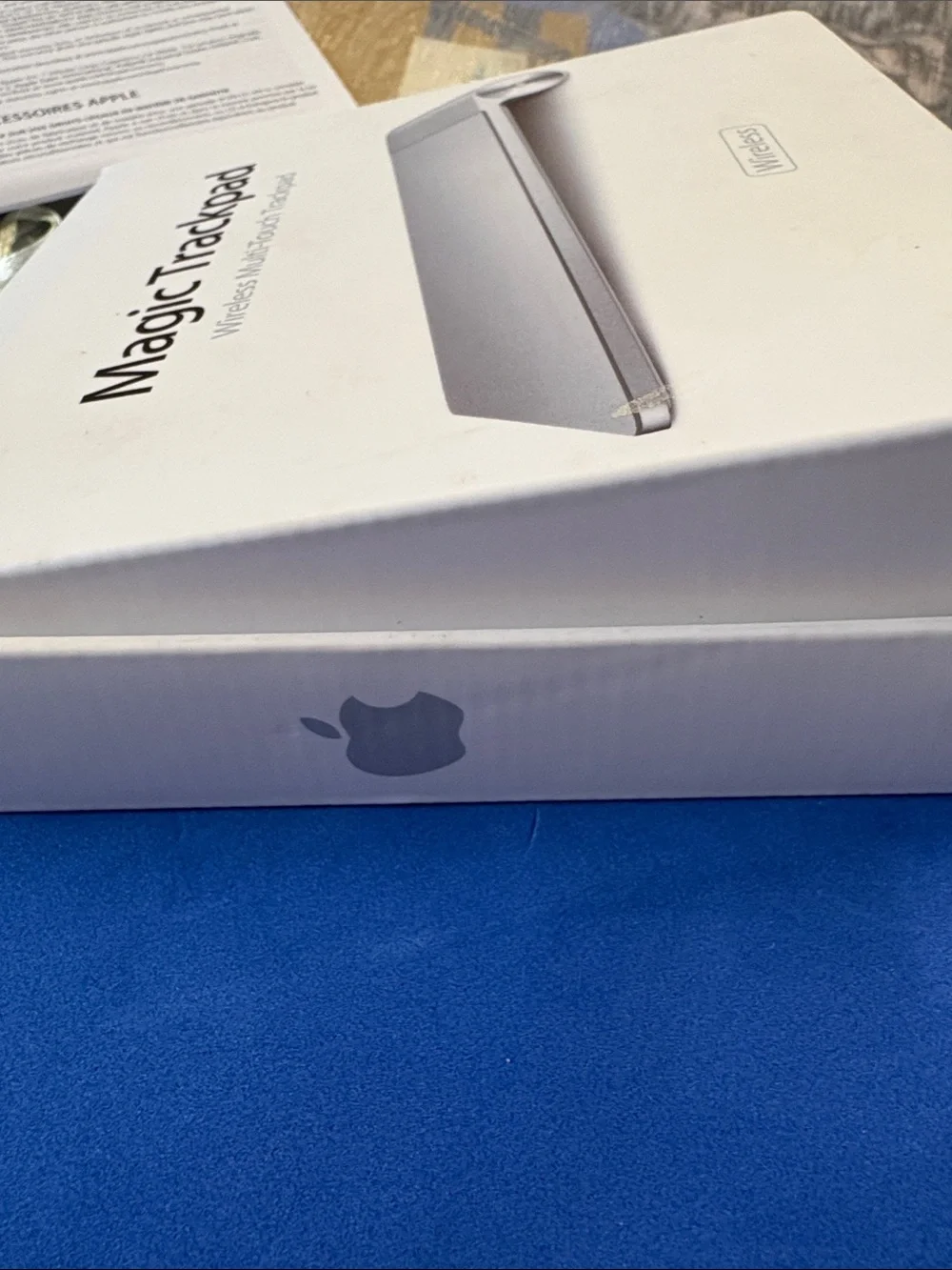 Apple Magic Trackpad - Silver/White Wireless Touchpad A1339 1st generation